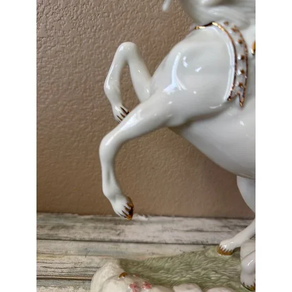 Lenox The Regal Unicorn Figurine 2003 Fine Ivory China Gold Accent Unicorn w/COA - Picture 12 of 16